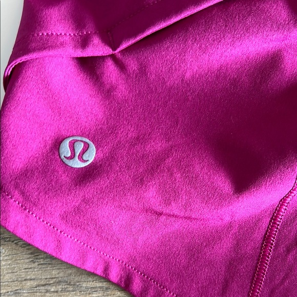 lululemon athletica Women's Pink Shorts - Picture 6 of 7